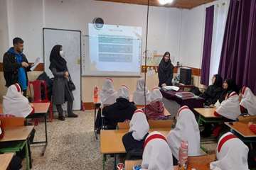 اجرای برنامه آموزشی مدیریت استرس در مدرسه ابتدایی دخترانه حضرت زینب احمد گوراب توسط دانشجویان کارشناسی